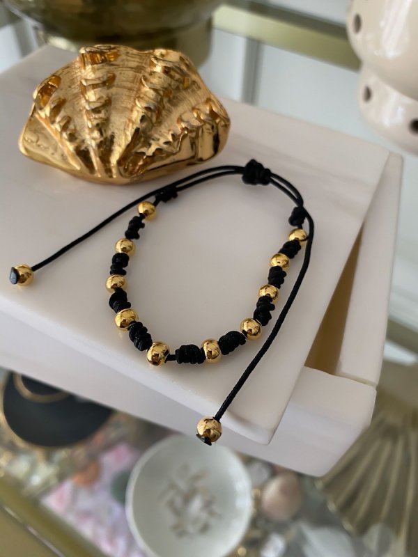 Çelik Gold Topçuk Detay Siyah İp Bileklik