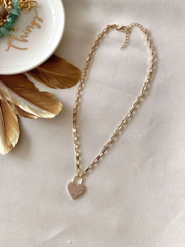 Zirkon Taşlı Kalp Choker Kolye