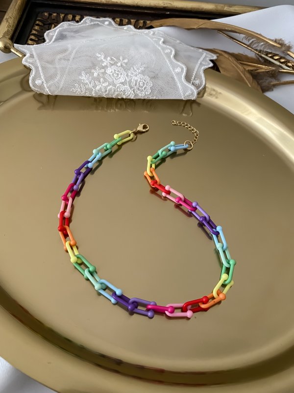 Renkli Akrilik Marka Model Geçmeli Zincir Kolye ( 47 Cm )