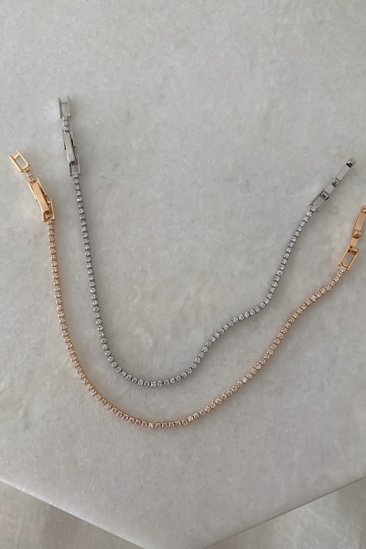 Özel Seri İnce Mini Taşlı Su Yolu Bileklik (18cm)