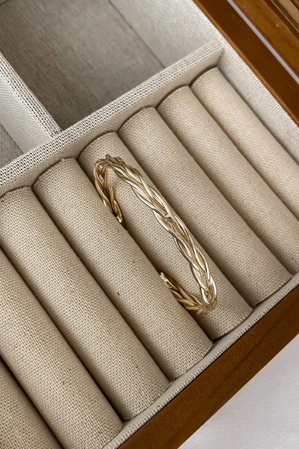 Örme Model Kelepçe Bileklik