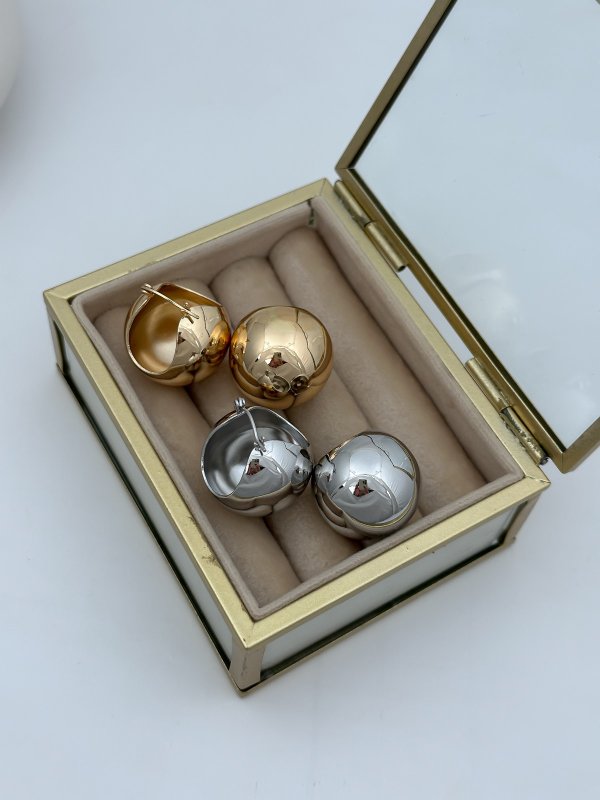 Büyük İçi Boş Top Küpe