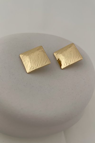 Gold Tırtıklı Kare Plaka Küpe