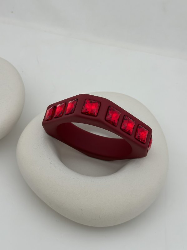 Bordo Kemik Model Kare Kesme Taş Kelepçe Bileklik (6.5 Cm)