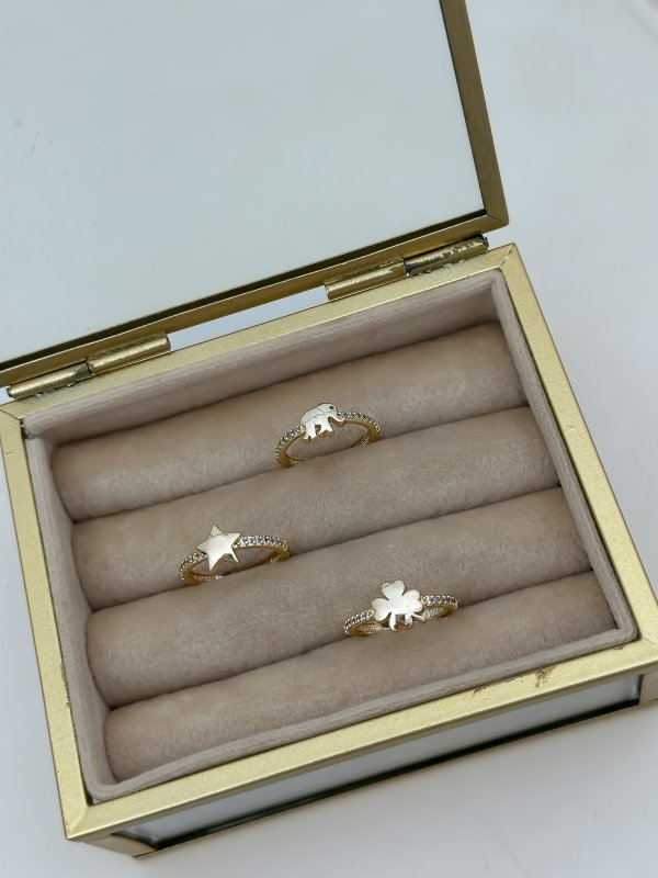 Gold Zirkon Taşlı Figür Detay Ayarlanabilir Yüzük
