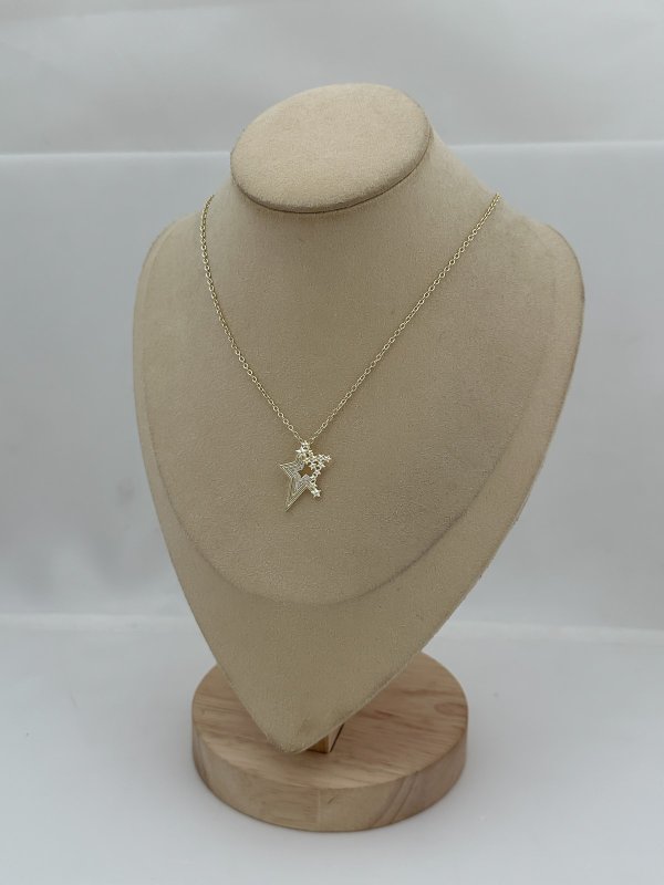 Özel Seri Kayan Yıldız Model Zirkon Taş Detay Kolye (51cm)