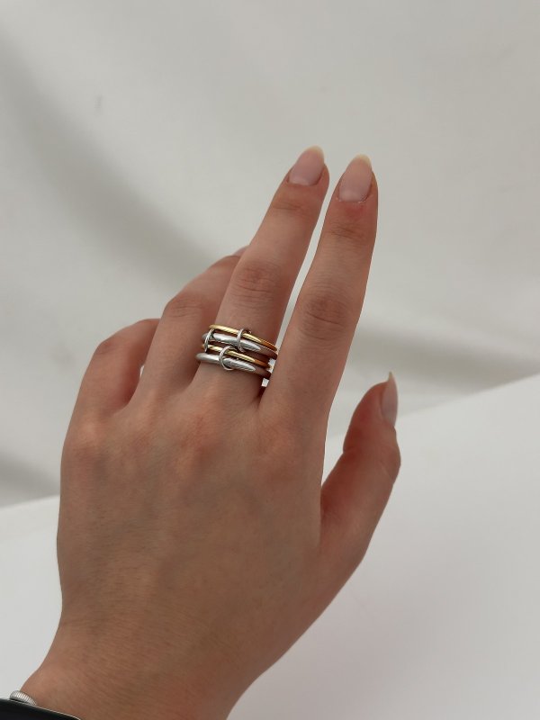 Özel Seri İki Renkli Boru Plaka Dörtlü Yüzük (S-M Uyumludur)