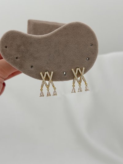 Özel Seri Damla Zirkon Taş Sallantılı X Model Küpe