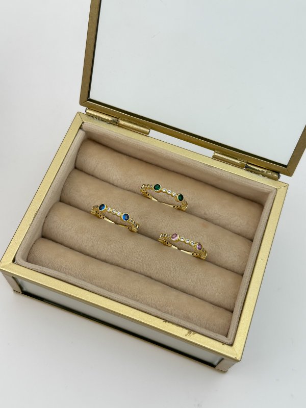 Özel Seri Büyüklü Küçüklü Renkli Ve Zirkon Daire Taş Sıralı Ayarlanabilir Yüzük