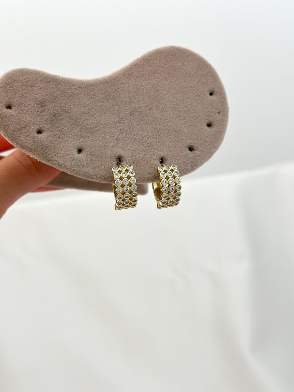 Özel Seri Nokta Taş Sıra Halka Küpe (İç Çap:1.3cm)