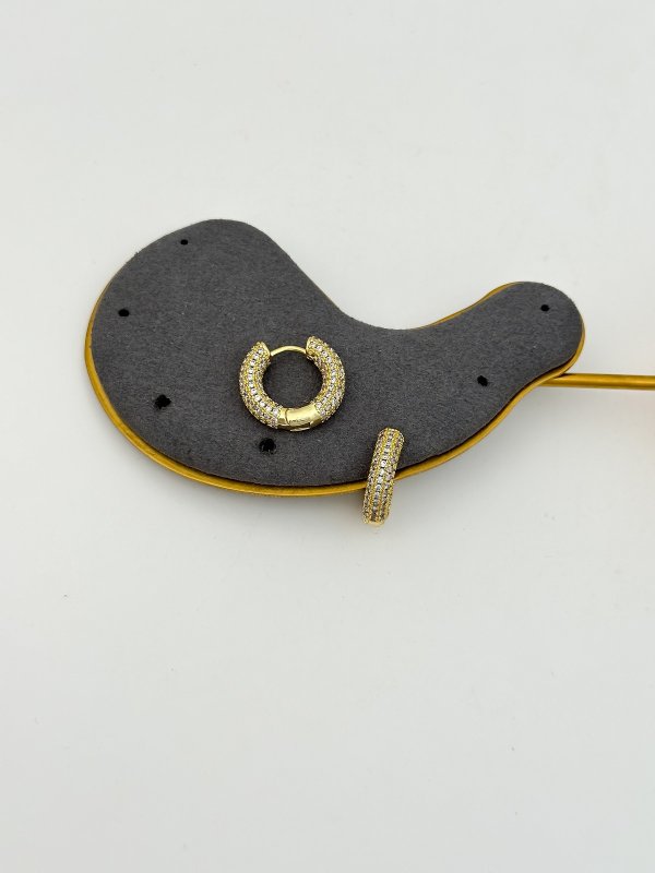 Özel Seri Zirkon Taşlı Halka Küpe ( İç Çap : 1.1 Cm )
