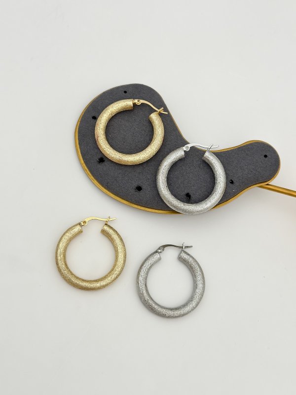 Özel Seri Simli Görünüm Halka Küpe ( İç Çap: 2.2 Cm )
