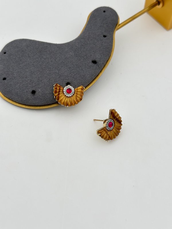 Özel Seri Zirkon Taşlı Kabuk Model Tasarım Küpe