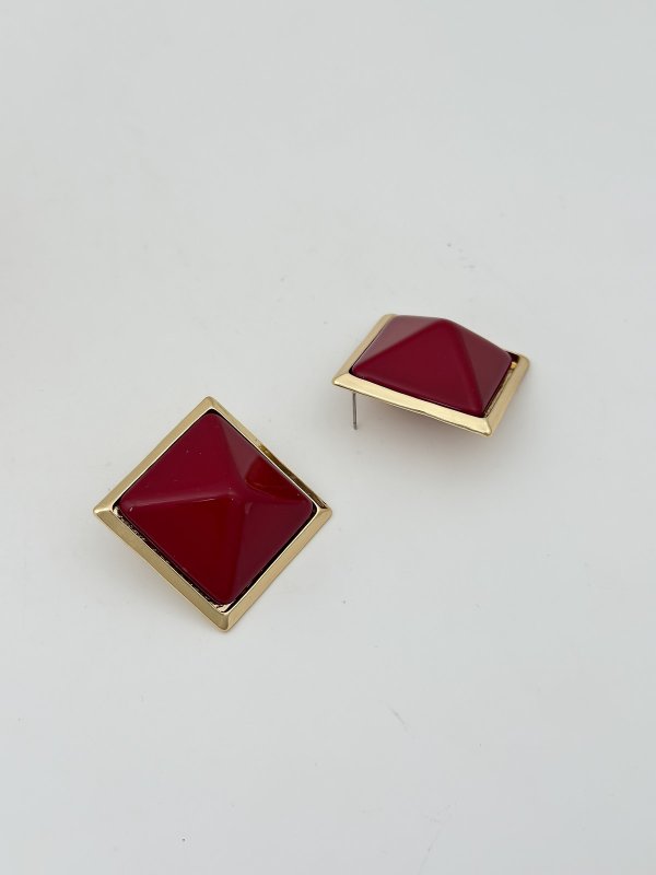 Gold Kare Plaka Üzeri Bordo Küpe