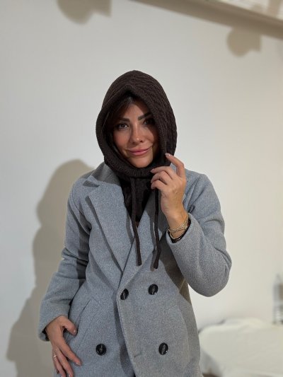 Koyu Kahverengi Renk Yumuşak Dokulu Örgü