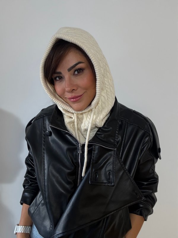 Krem Renk Yumuşak Dokulu Örgü Model Balaclava
