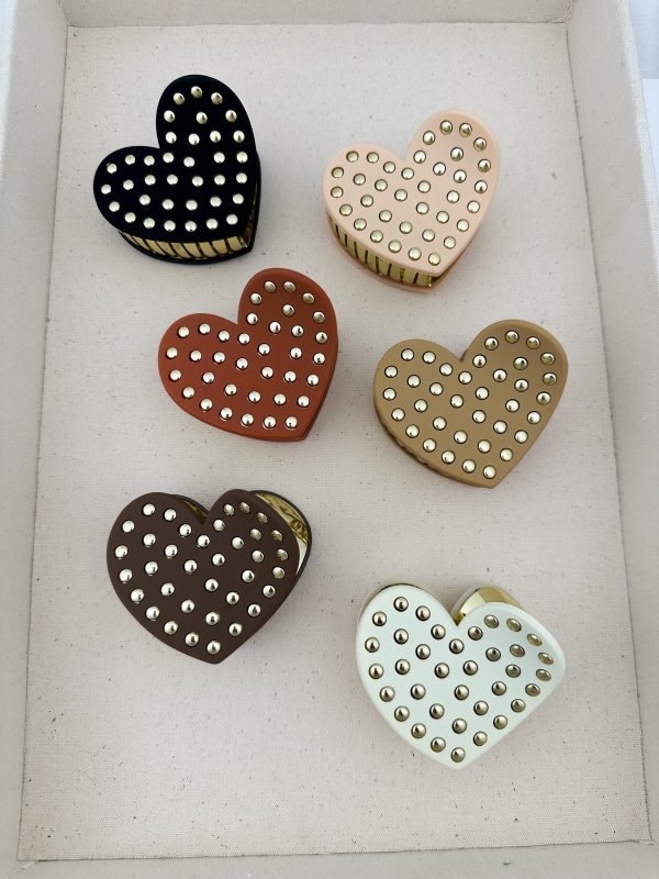 Gold Nokta Detay Renkli Kalp Figür Mandal Toka