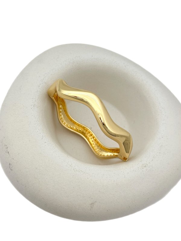 Gold Plaka Kıvrımlı Bombeli Kelepçe Bileklik