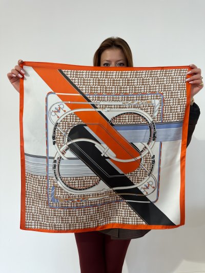 Turuncu Kenar Kemer Detay Fular (70*70)