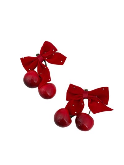 Kırmızı Fiyonk Detay Kiraz Toka