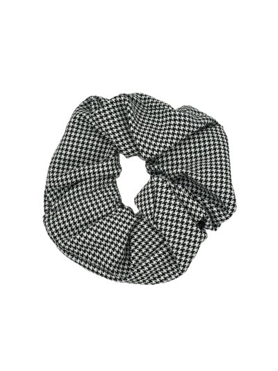 Kaz Ayağı Desen Lastik Toka