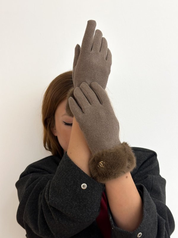 Kahverengi Kürklü Gold Detay Eldiven