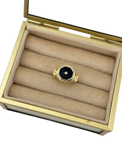 Özel Seri Siyah Mineli Zirkon Taşlı Geom