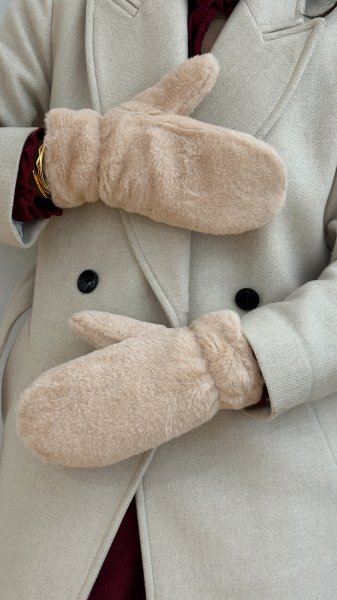 Ekru Renk Peluş Parmaksız Eldiven