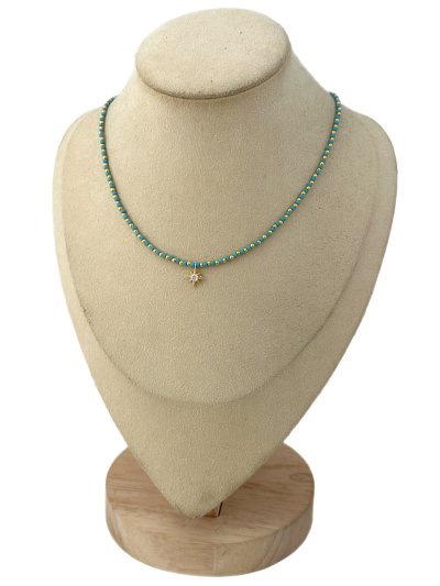 Kuzey Yıldız Uç Figür Turkuaz Afgan Boncuk ve Gold Topçuk Sıralı Kolye (42 Cm)