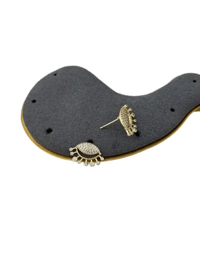 Özel Seri Nokta Taş Detay Zirkon Taşlı Göz Küpe