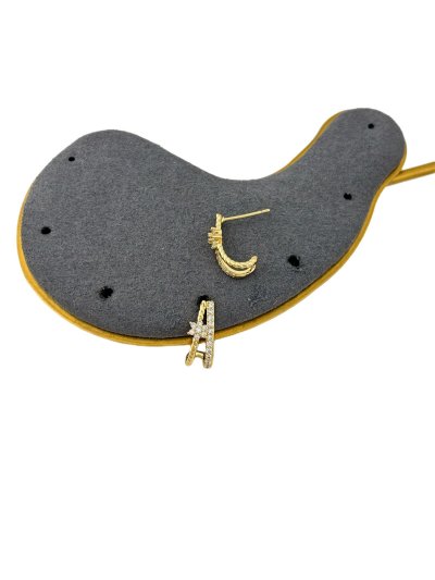 Özel Seri Çiçek Figür Zirkon Taşlı Burgu Model İkili Görünüm Kıvrımlı Küpe